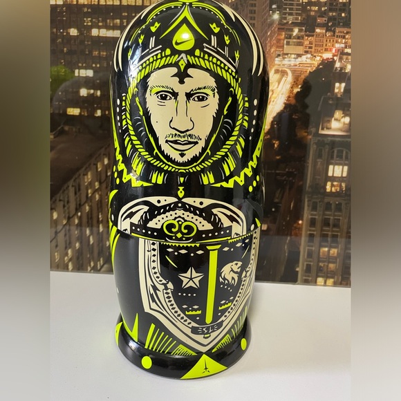 RARE NIKE  SNOWBOARDING NESTING DOLLS Complete Set - Picture 1 of 7